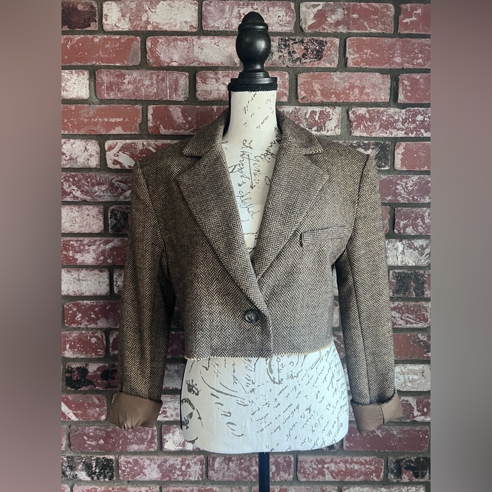 Steve Madden Brown Herringbone Cropped Blazer
